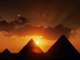 Pyramid Trading: Greater Profits with Less Risk